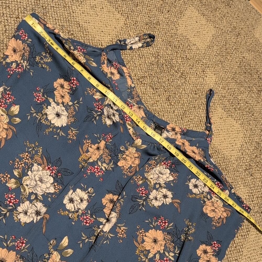 Torrid Women's Blue floral button-front Georgette Boho Cami adjustable straps, - Picture 3 of 8